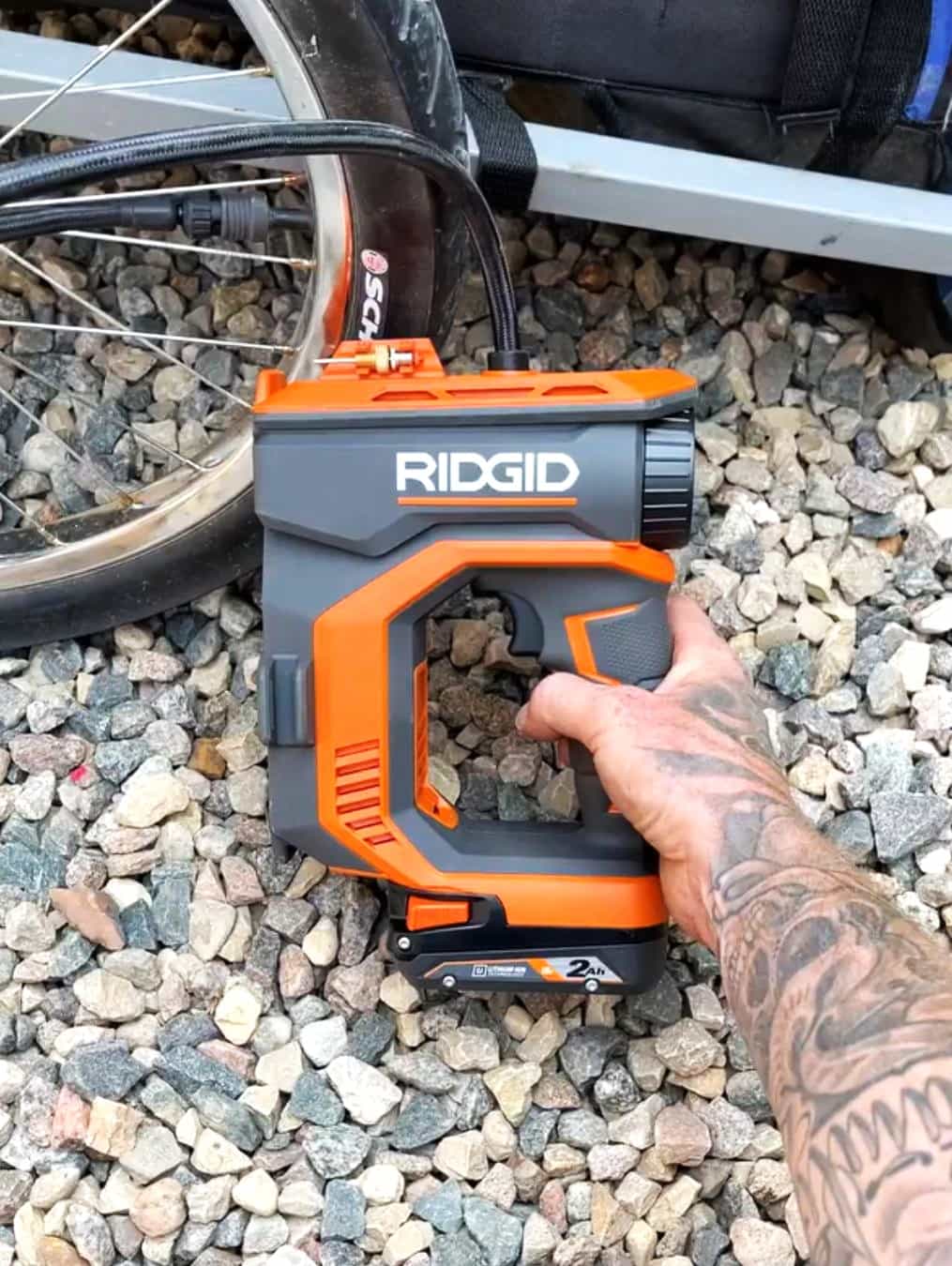 RidGid 18-Volt Digital Universal Inflator