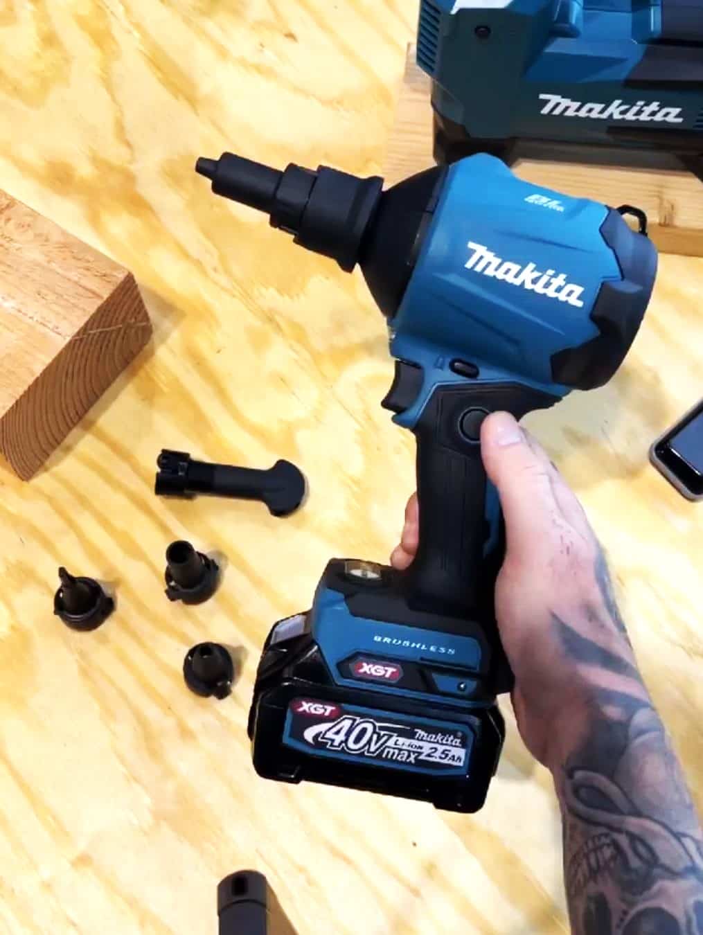 Makita 40V Dust Blower